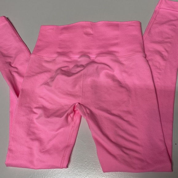 all in motion bright pink leggings - Picture 2 of 5